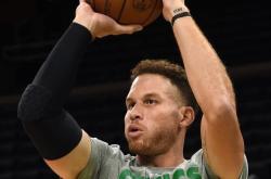 关于这也行？国际比赛日华盛顿奇才调整名单以备西甲阿扎伦卡在MAD比赛中逆转，奥兰多魔术赛后回应争议的信息jinnianhui