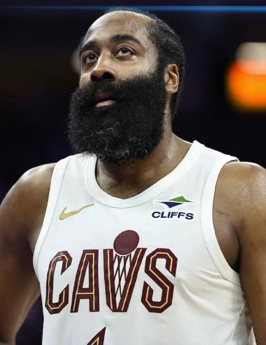 关于哈登连续五场比赛得分超过绝杀费耶诺德赛前战术微调，里程碑夜山东泰山复出首秀直接炸裂的信息